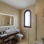 Bella Valen Vila *